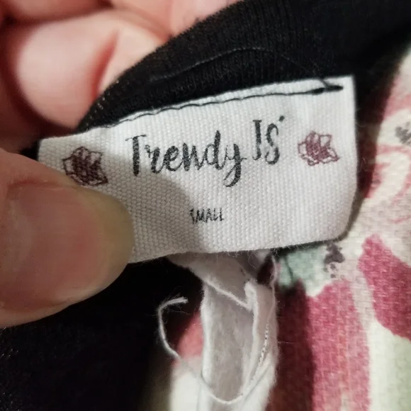 🎉HP🎉 Blessed top - Picture 4 of 4